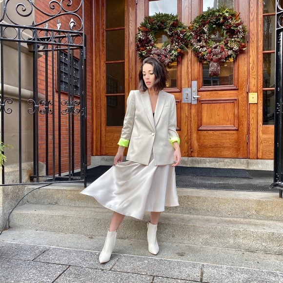 NWT $395 alice + olivia Single Breasted Bergen Blazer Taupe/ Cream Med - Picture 2 of 10